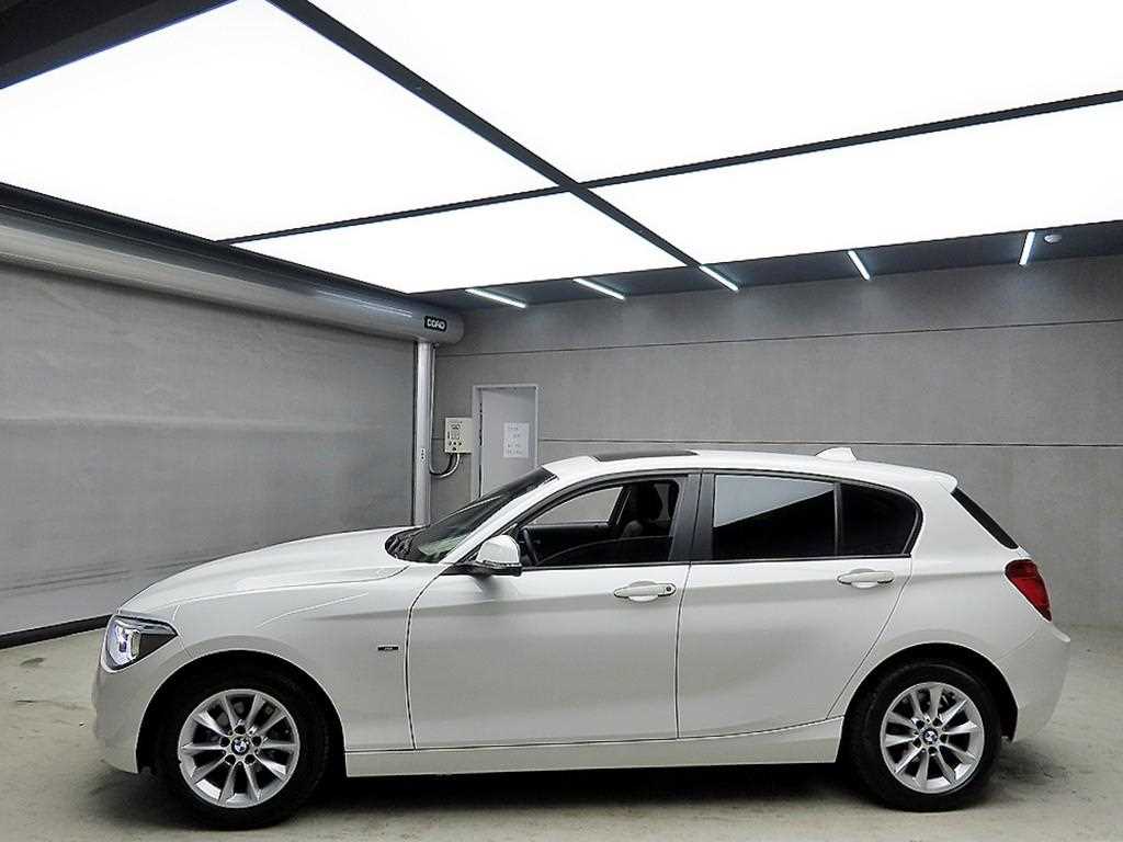 BMW 1 series - Vista 4
