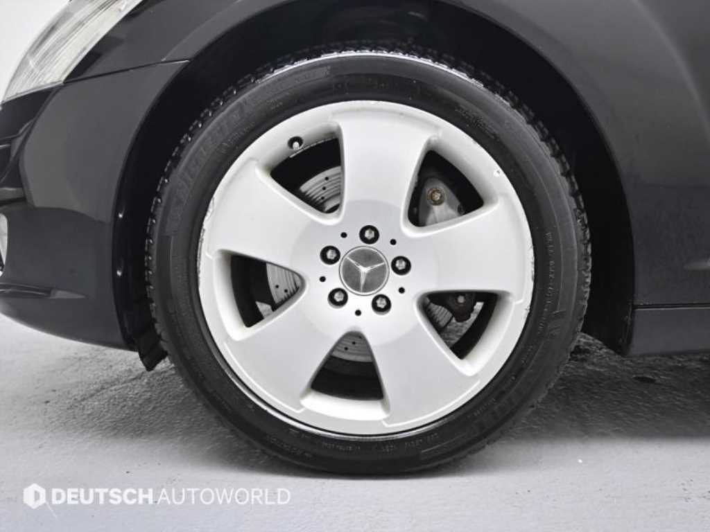 Mercedes Benz S Class - Vista 5