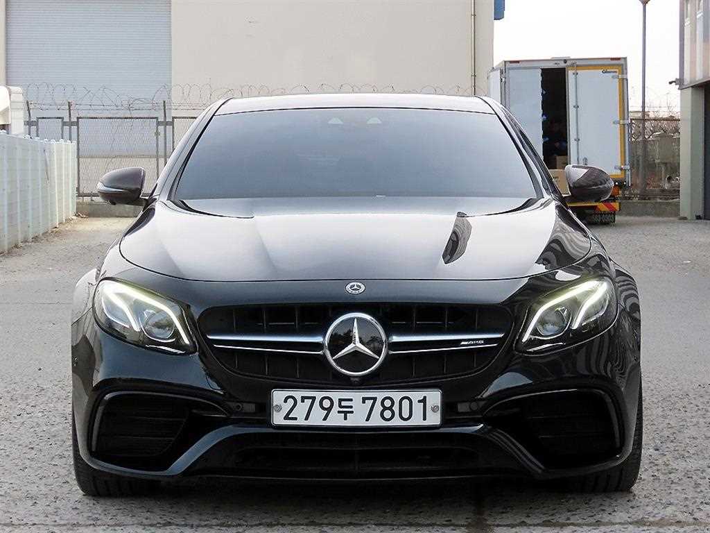 Mercedes Benz AMG GT 2019 Negro - Importación desde Corea - HF Imports Iquique - Foto 1