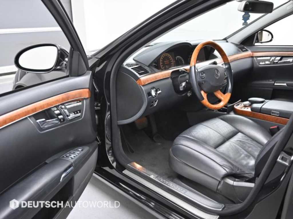 Mercedes Benz S Class - Vista 11