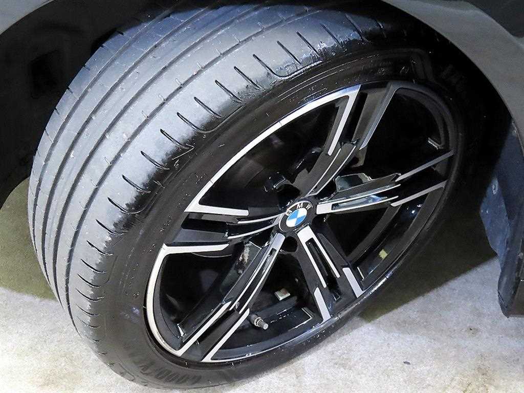 BMW 4 Series 2022 Negro - Importación desde Corea - HF Imports Iquique - Foto 18