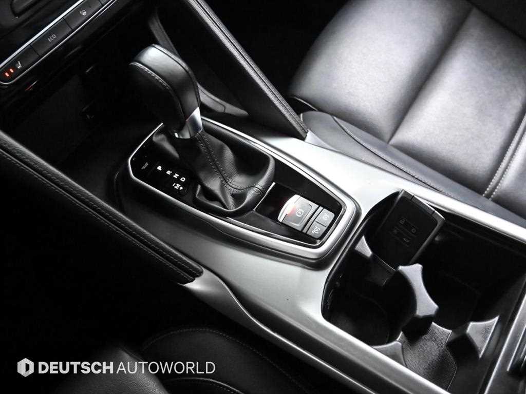 SAMSUNG QM6 - Vista 9