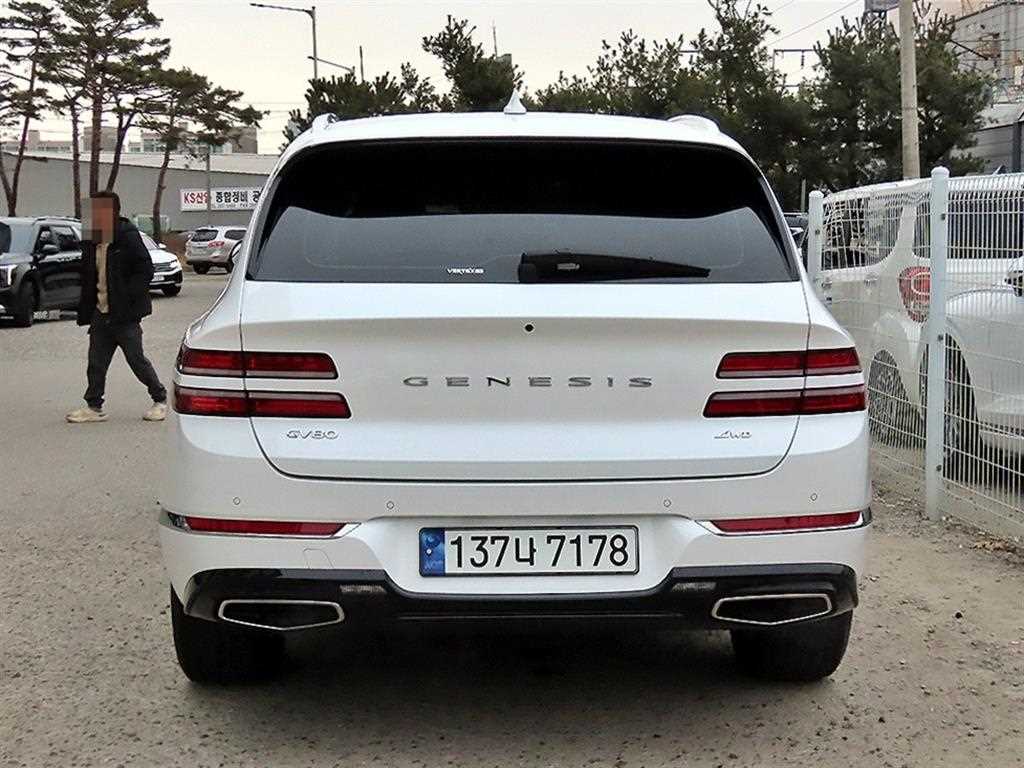 Genesis GV80 - Vista 4