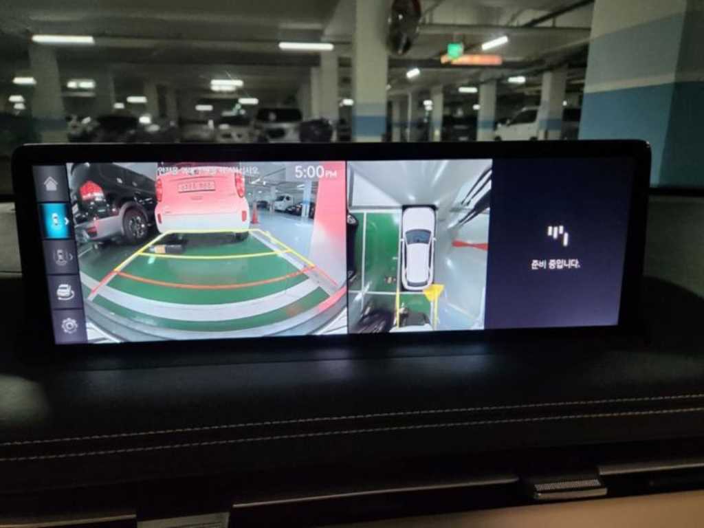 Genesis GV70 - Vista 10