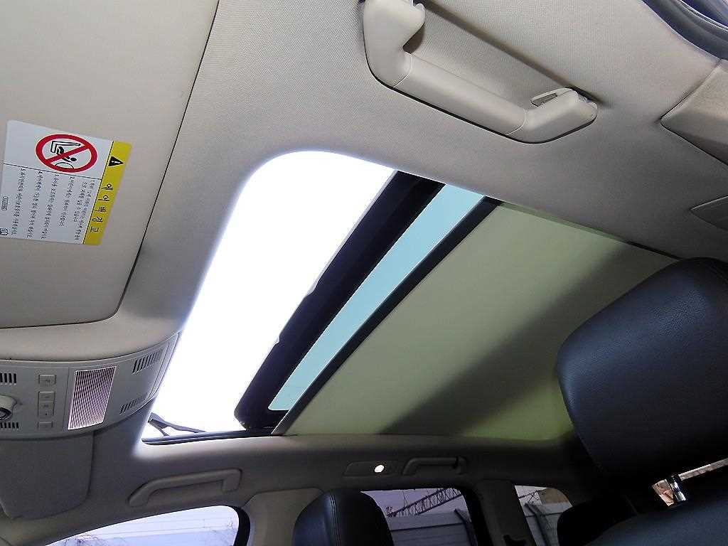 Volkswagen Touareg 2015 Café - Importación desde Corea - HF Imports Iquique - Foto 17