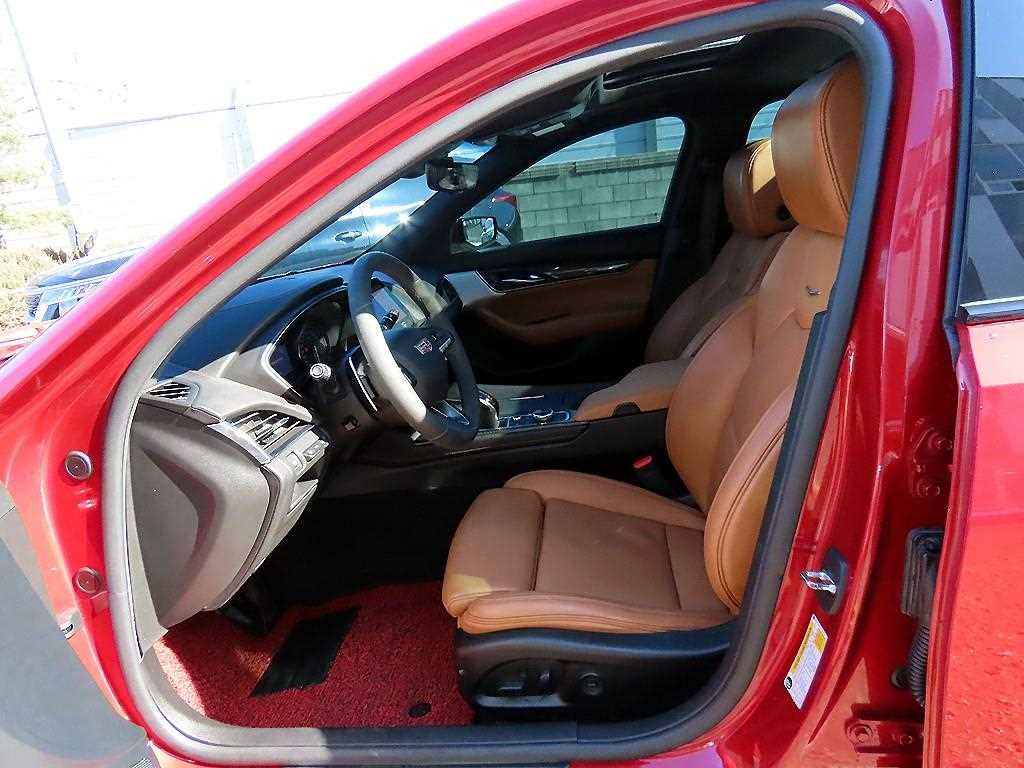 Cadillac CT5 - Vista 5