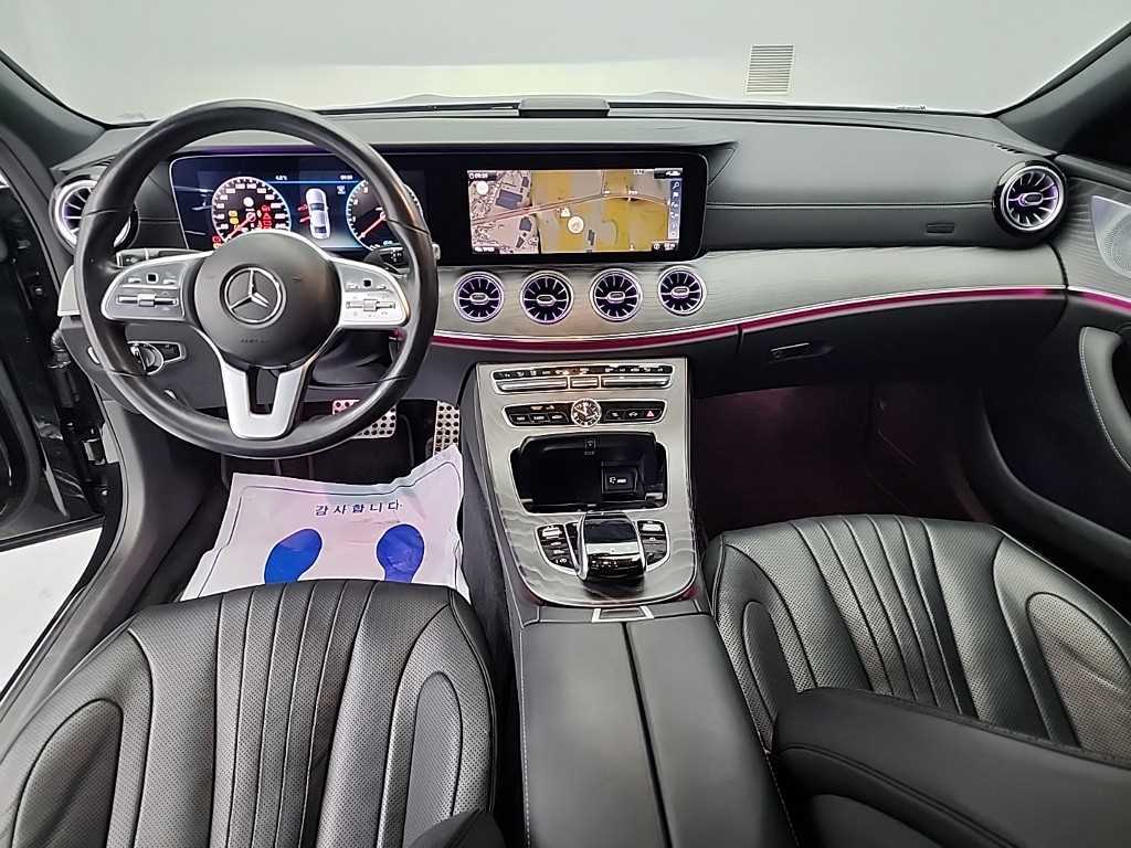 Mercedes Benz CLS Class - Vista 7