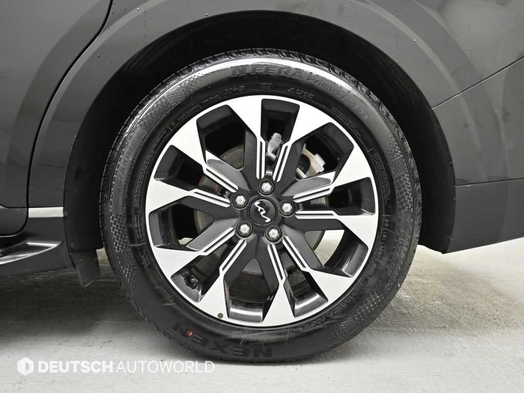 KIA Carnival - Vista 5