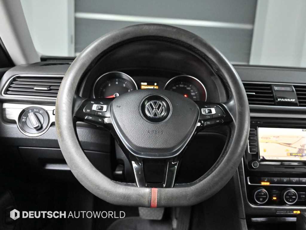 Volkswagen Passat 2018 Blanco - Importación desde Corea - HF Imports Iquique - Foto 13