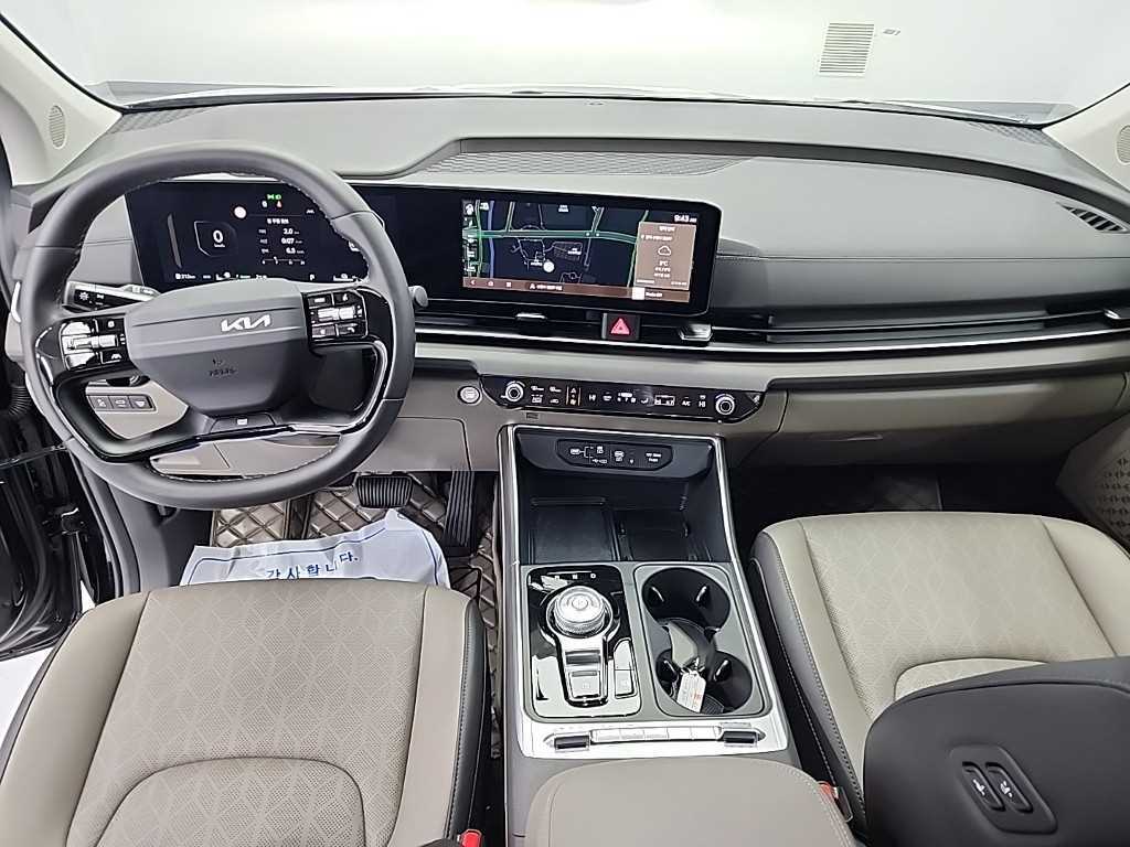 KIA Carnival - Vista 7