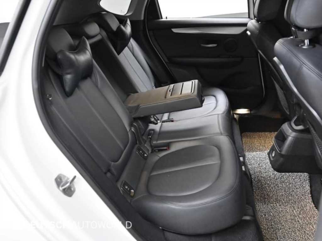 BMW 2 series - Vista 12