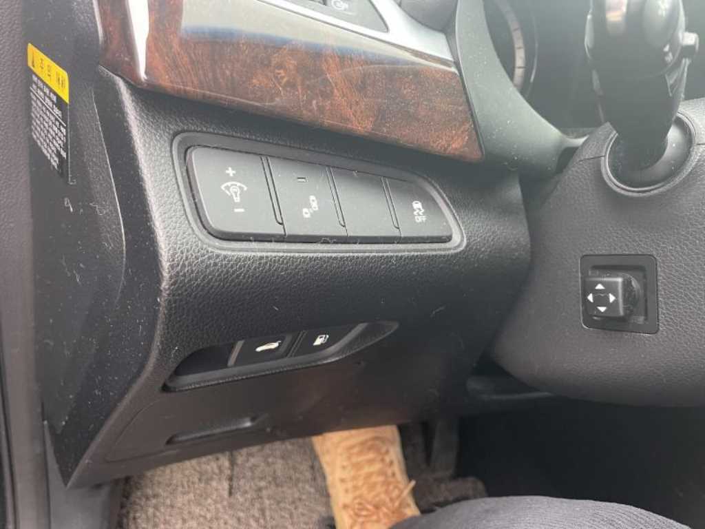 HYUNDAI Aslan - Vista 12