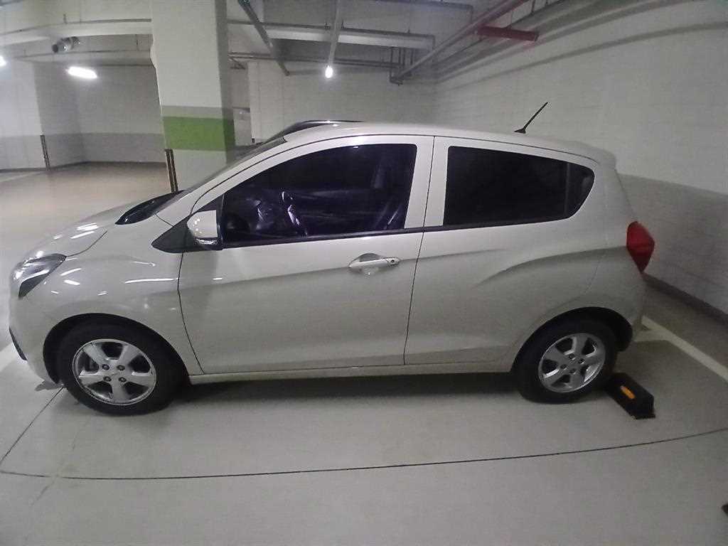 Chevrolet Spark - Vista 5