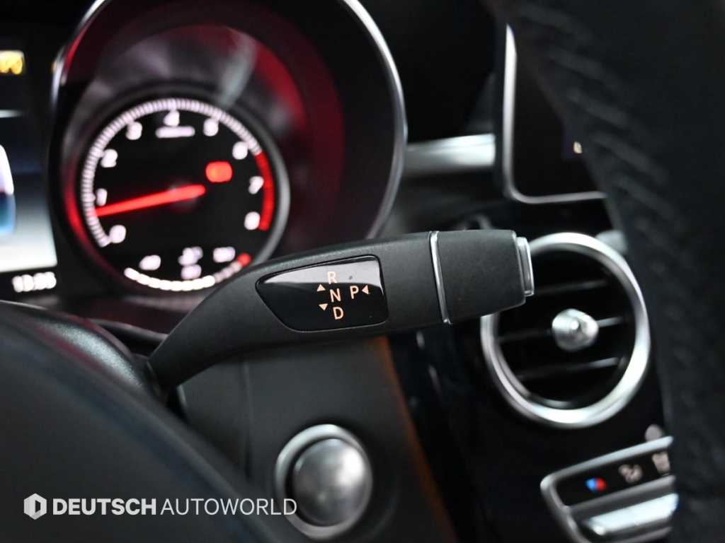 Mercedes Benz C Class - Vista 9