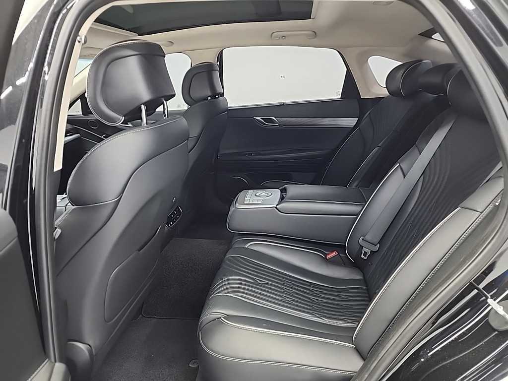 Genesis G80 - Vista 12