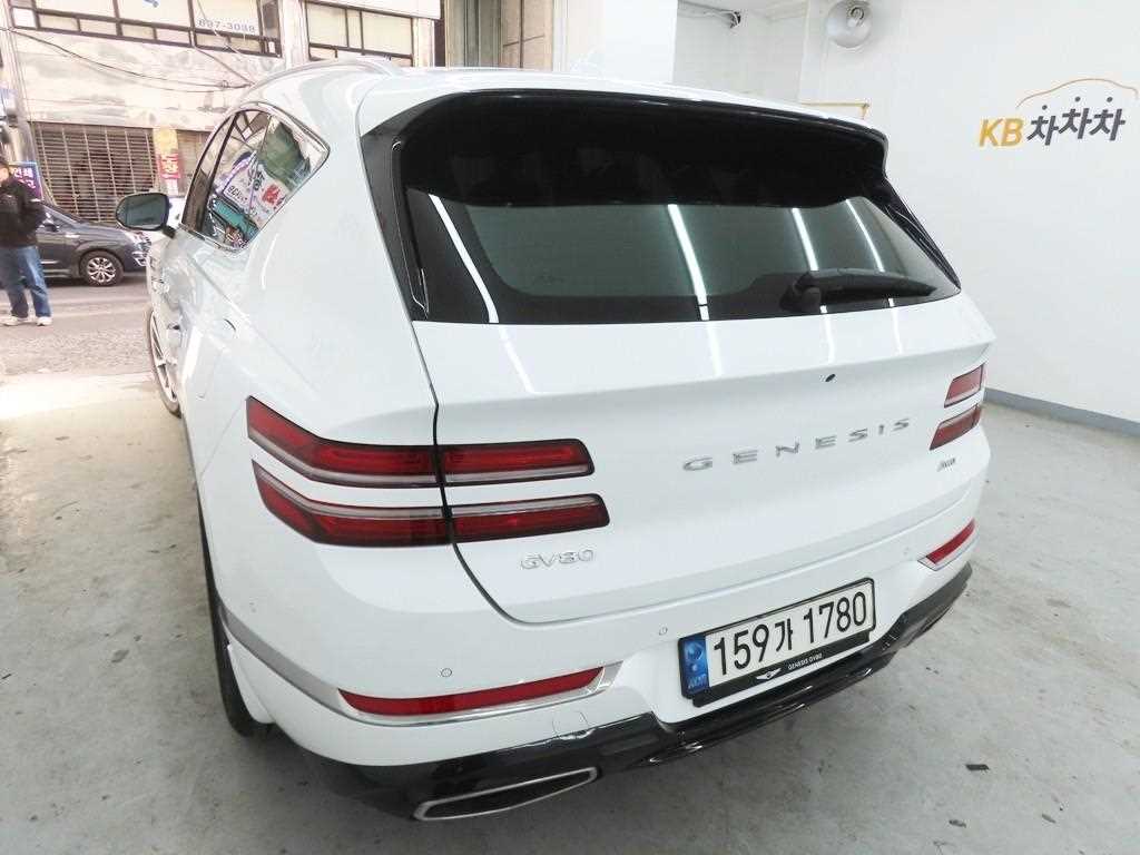 Genesis GV80 - Vista 4