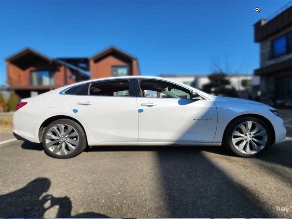 Chevrolet Malibu - Vista 4