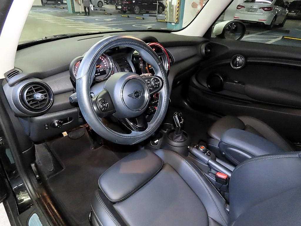 Mini Cooper - Vista 10
