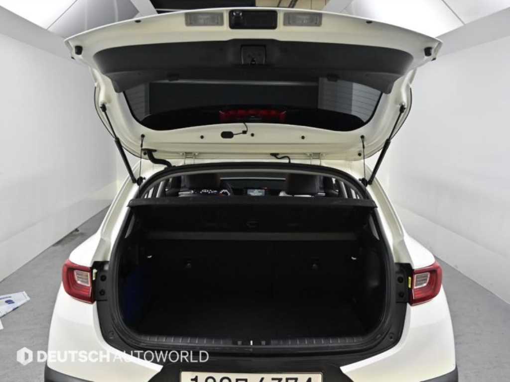 KIA Stonic 2020 Blanco - Importación desde Corea - HF Imports Iquique - Foto 20