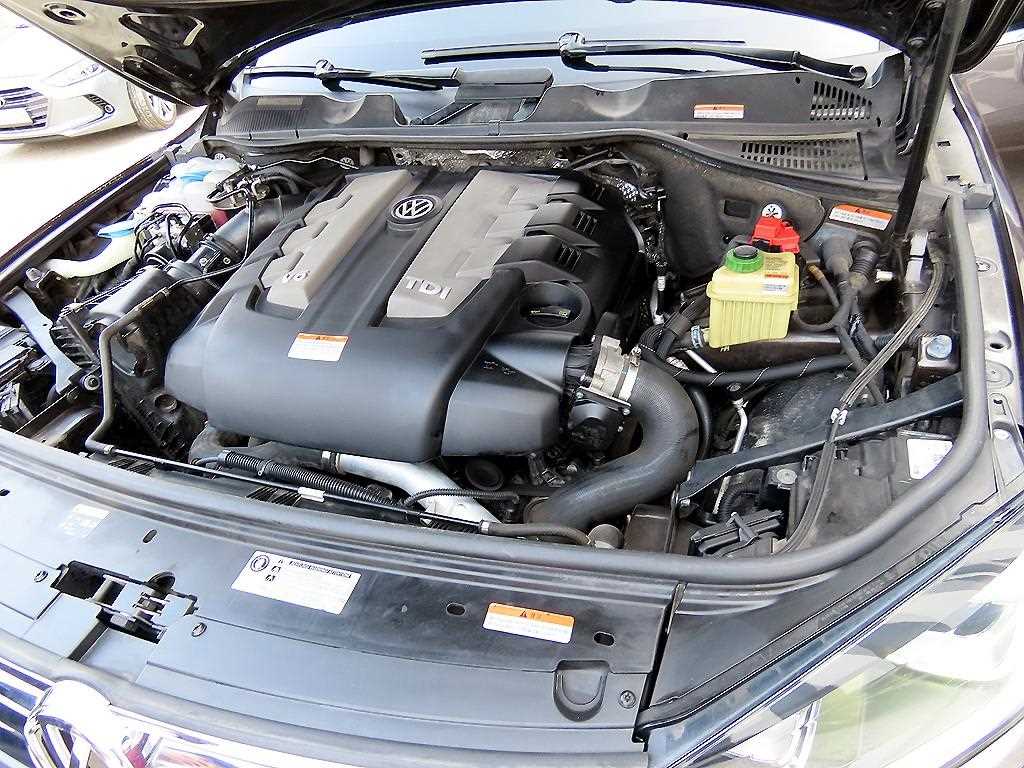 Volkswagen Touareg 2015 Café - Importación desde Corea - HF Imports Iquique - Foto 19