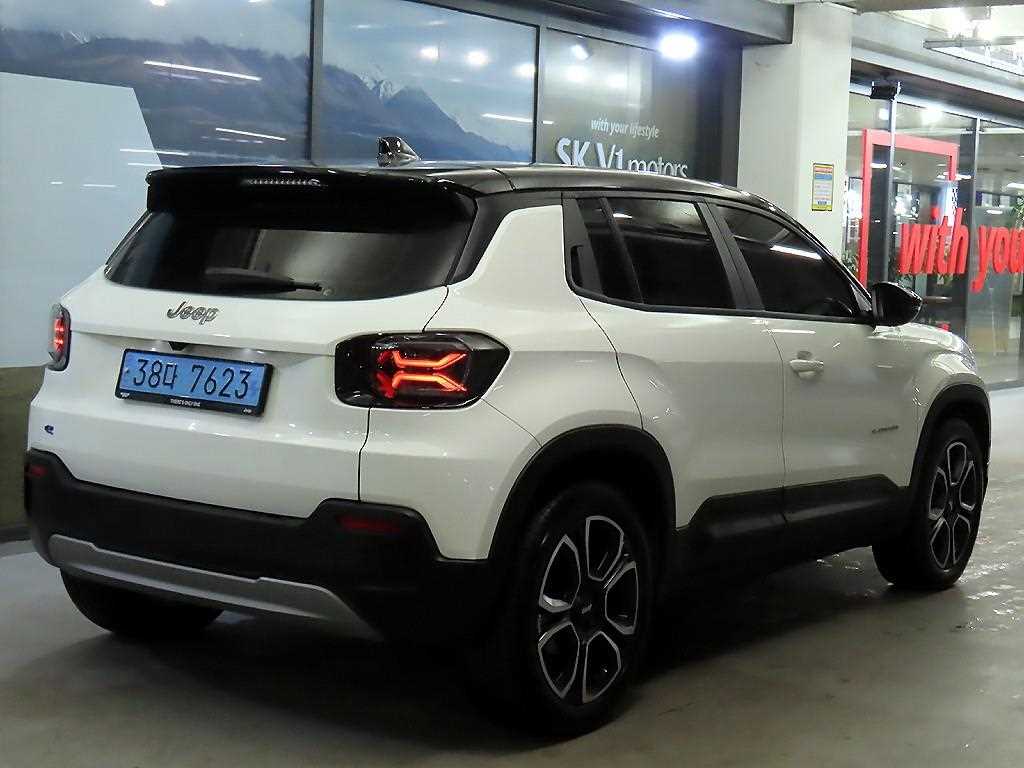 Jeep Avenger - Vista 4