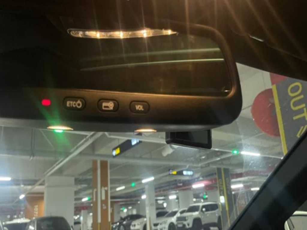 Mercedes Benz S Class - Vista 10