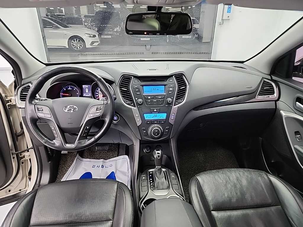 HYUNDAI Santa Fe - Vista 7