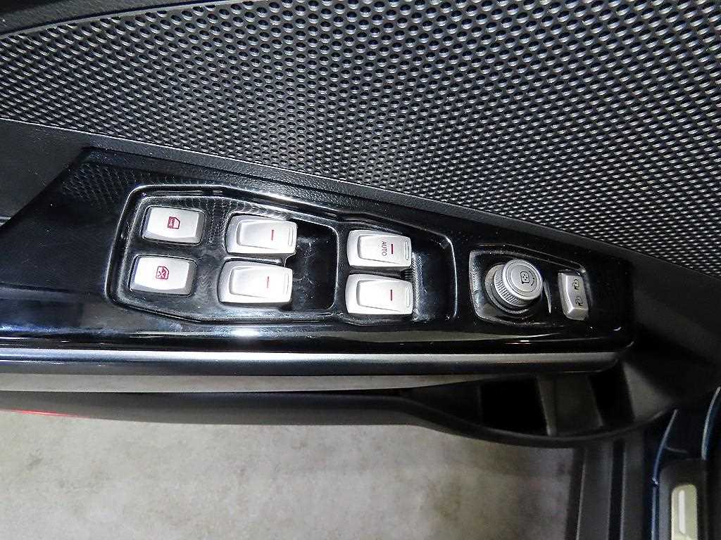 Ssangyong Tivoli 2018 Azul - Importación desde Corea - HF Imports Iquique - Foto 13