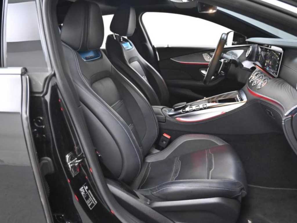 Mercedes Benz AMG GT - Vista 10