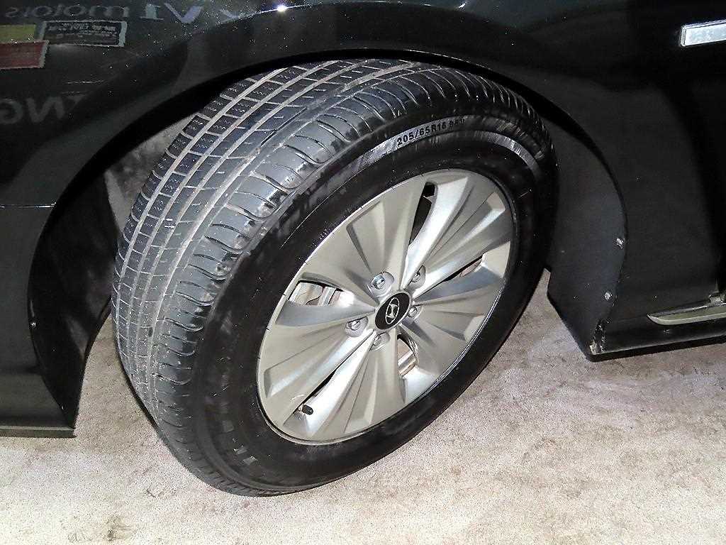 HYUNDAI Sonata 2018 Negro - Importación desde Corea - HF Imports Iquique - Foto 19