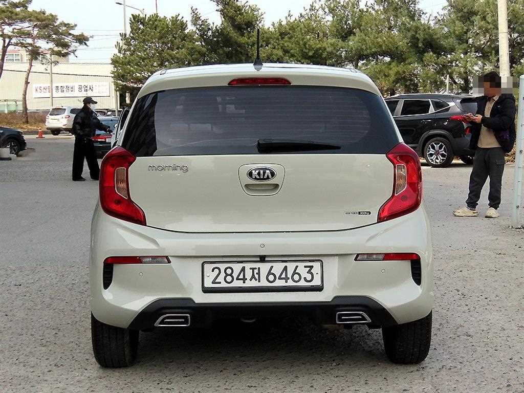 KIA Morning - Vista 4