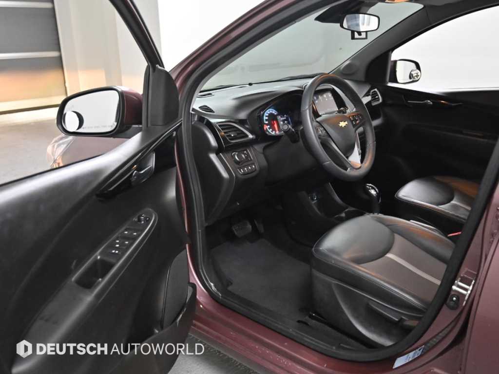 Chevrolet Spark - Vista 11