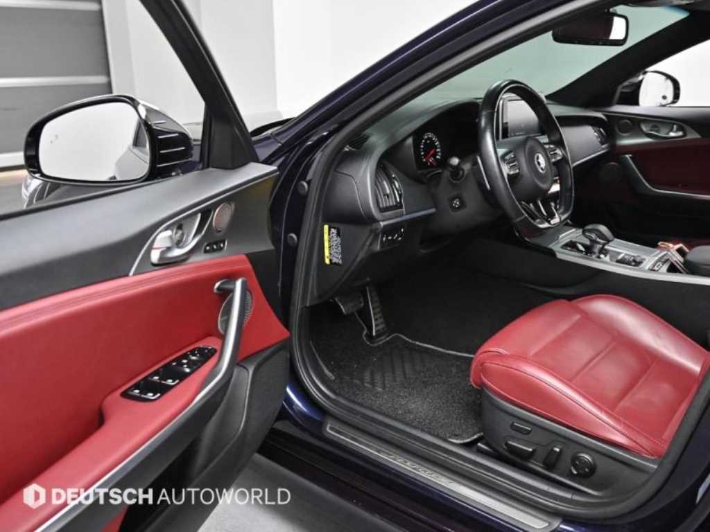 KIA Stinger - Vista 11