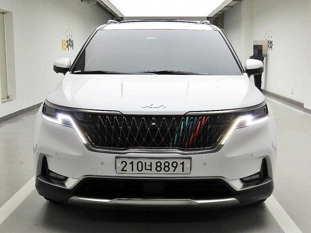 KIA Carnival 2023 Blanco - Importación desde Corea - HF Imports Iquique - Foto 1