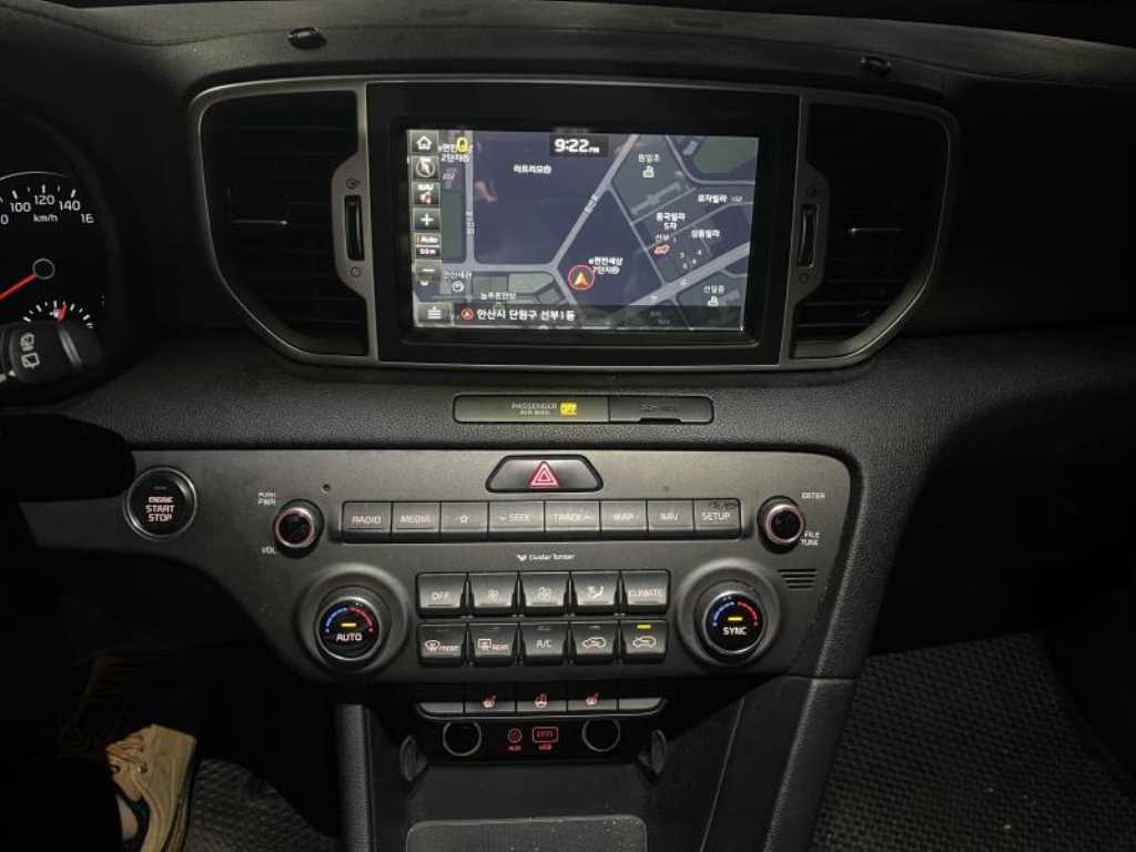 KIA Sportage - Vista 9