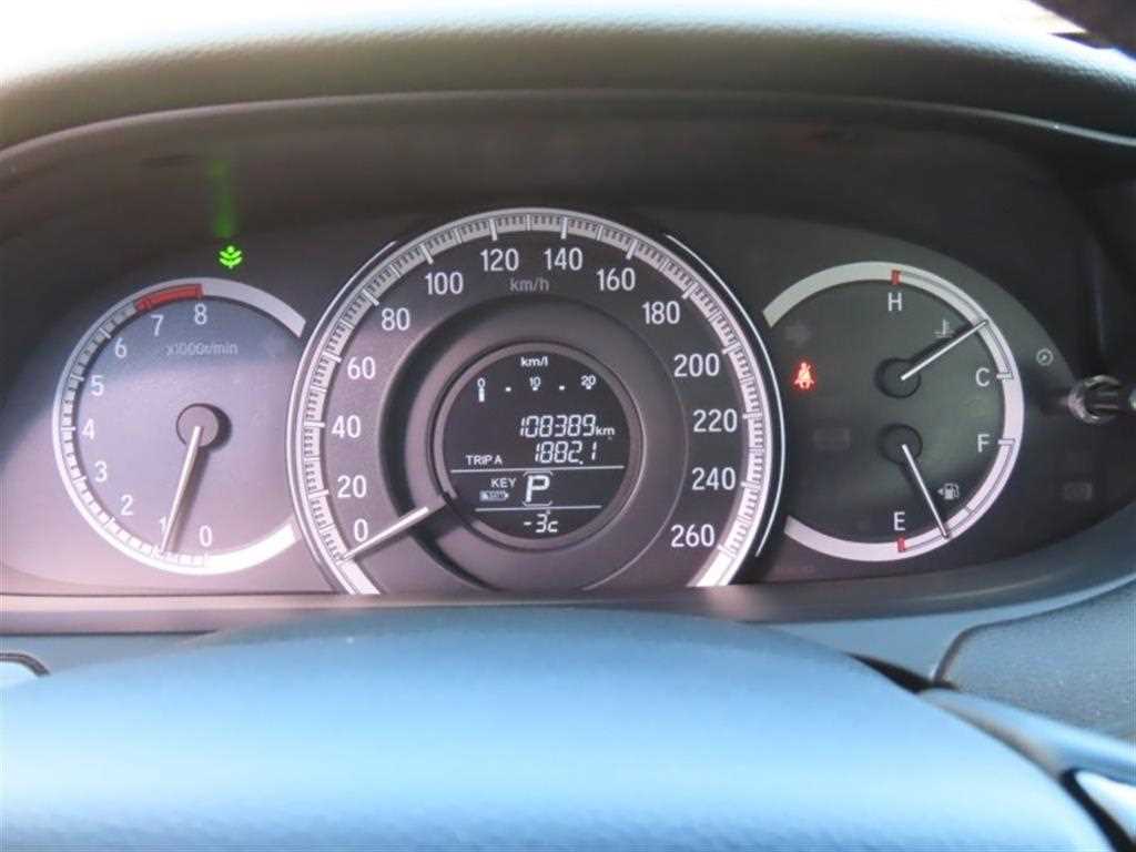 Honda Accord - Vista 5