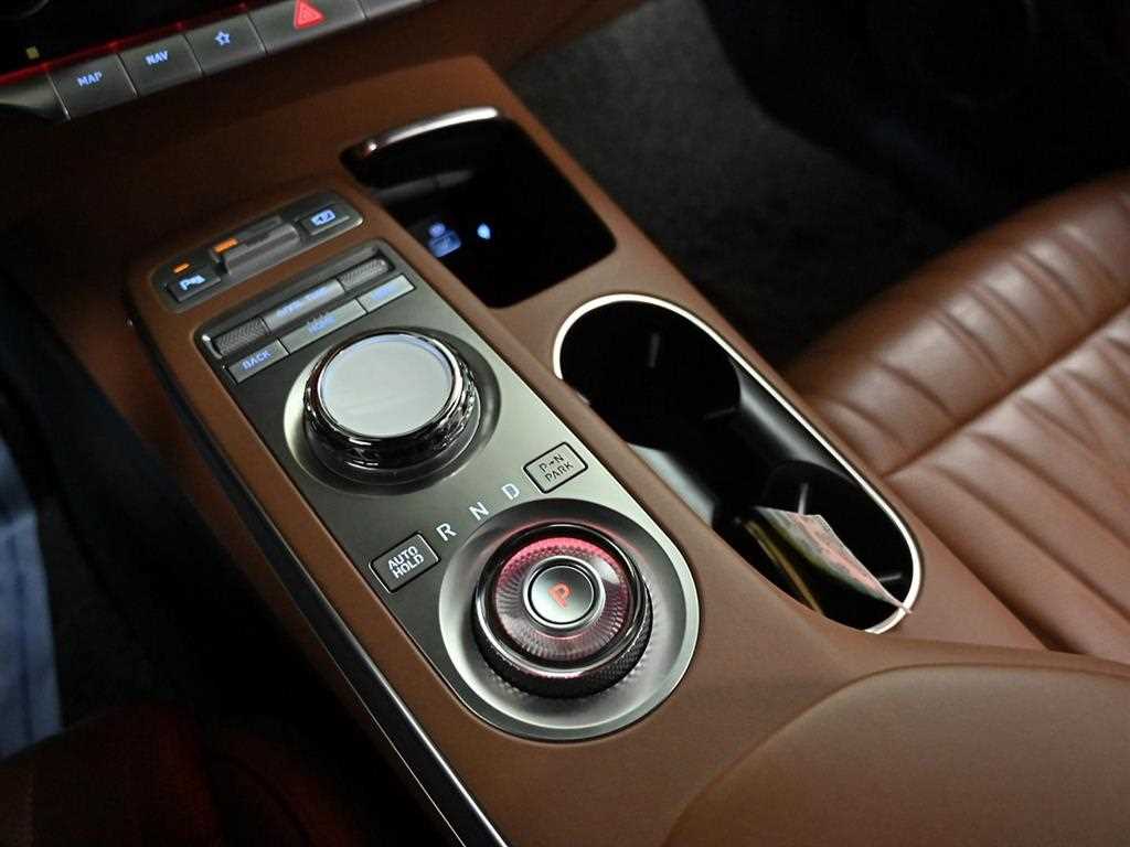 Genesis GV70 - Vista 12