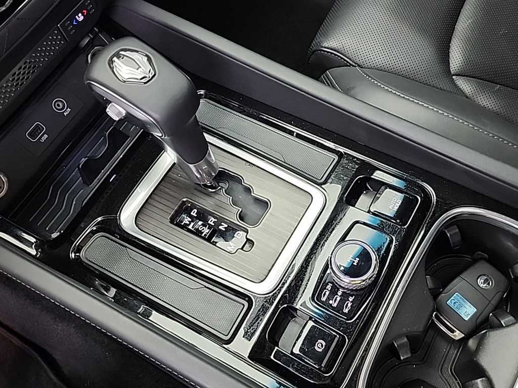 Ssangyong Rexton - Vista 8