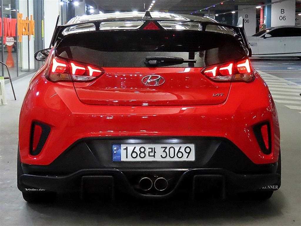 HYUNDAI Veloster - Vista 5