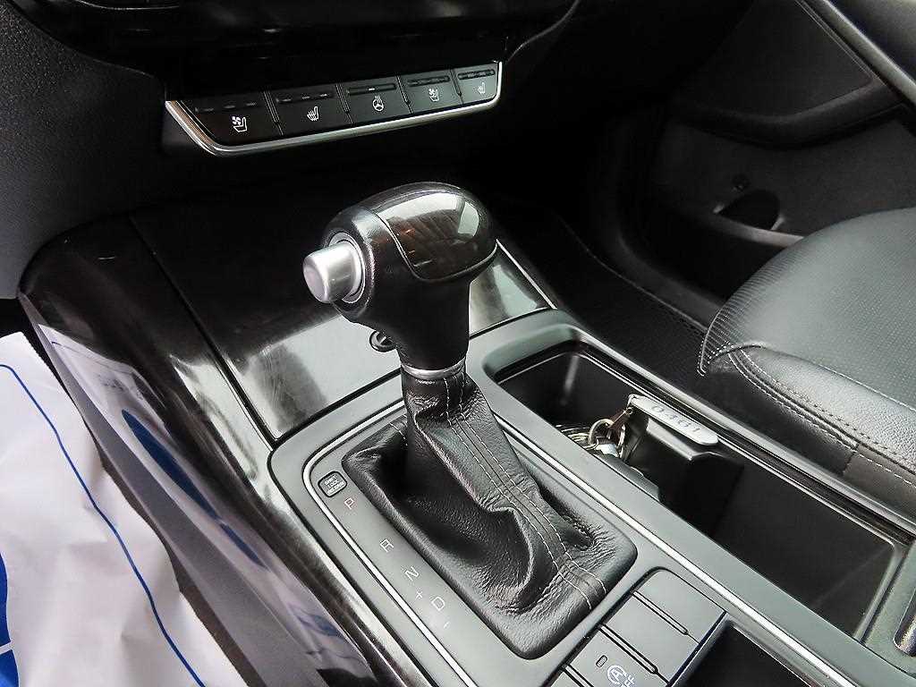 KIA Sorento - Vista 11