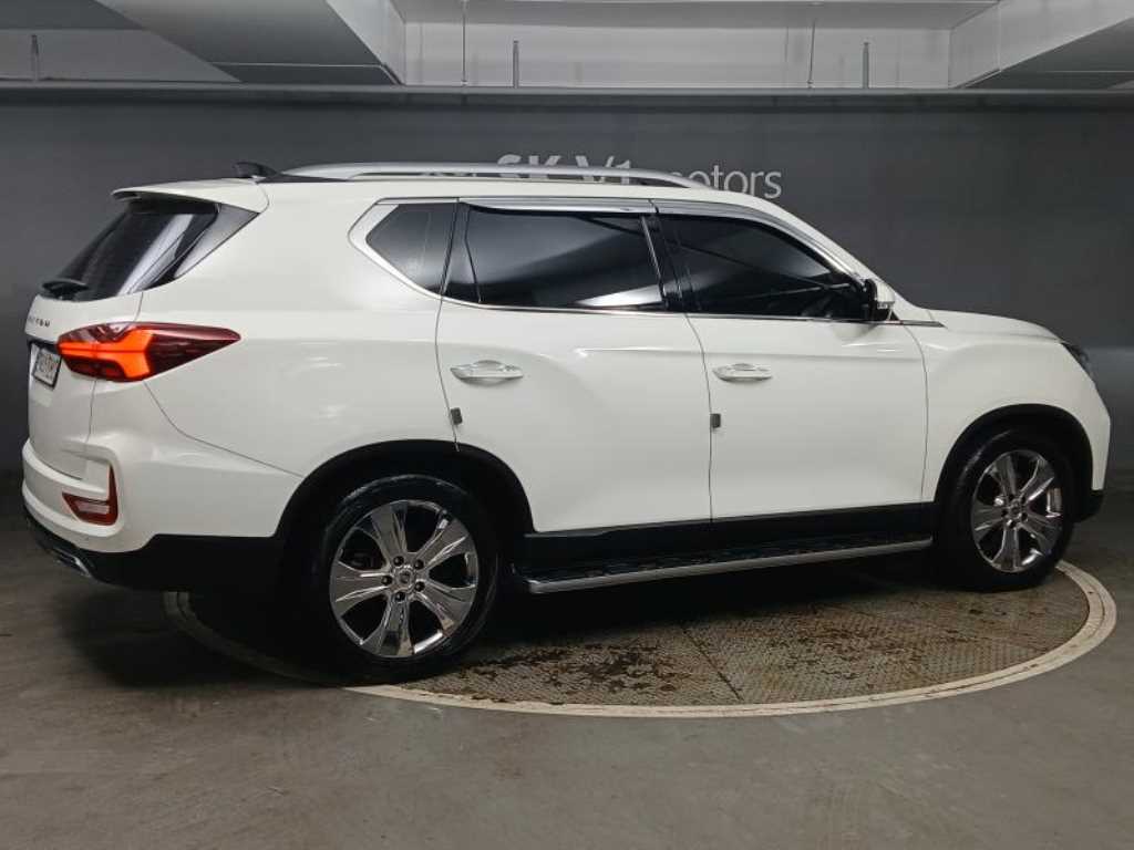 Ssangyong Rexton - Vista 4