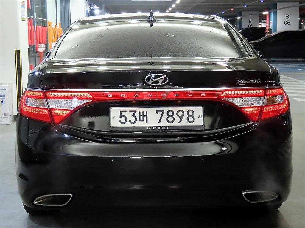 HYUNDAI Grandeur - Vista 5