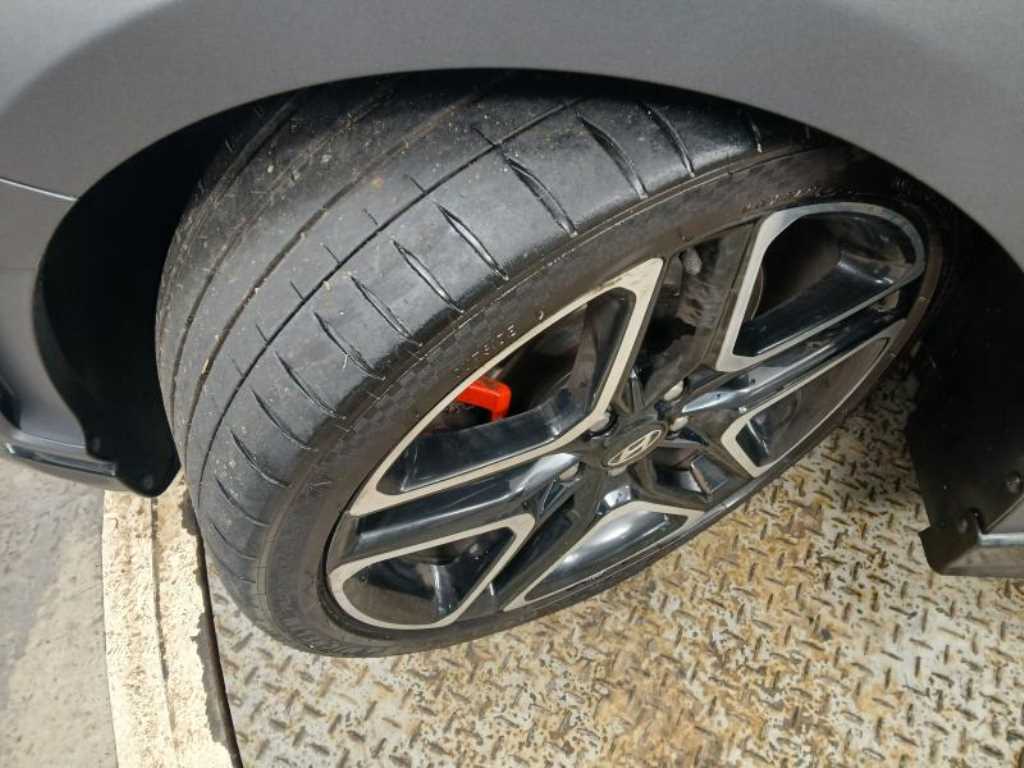 HYUNDAI Veloster 2019 Gris - Importación desde Corea - HF Imports Iquique - Foto 20