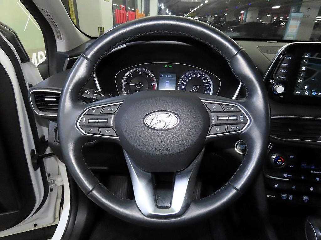 HYUNDAI Santa Fe - Vista 8