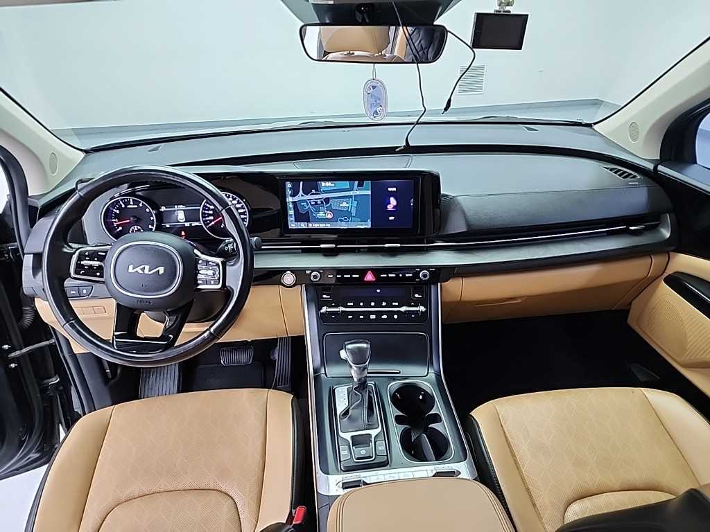 KIA Carnival - Vista 7