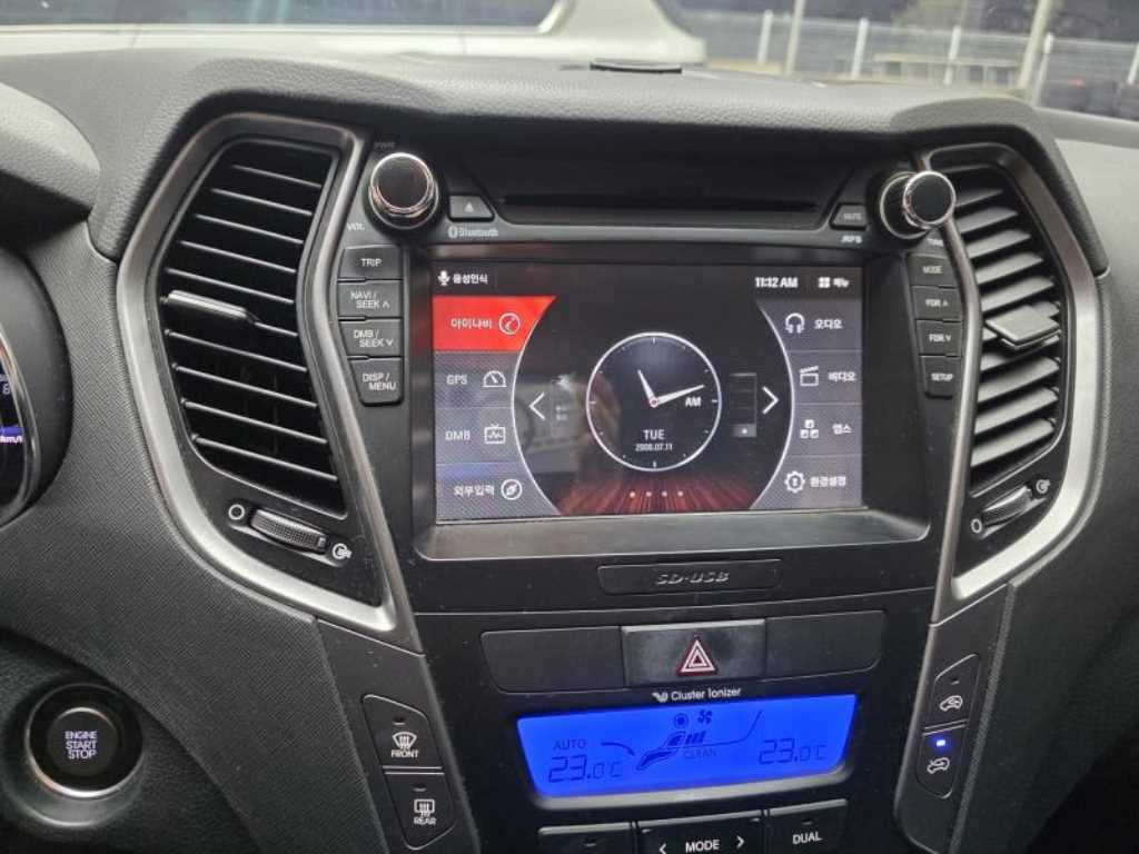 HYUNDAI Santa Fe - Vista 7