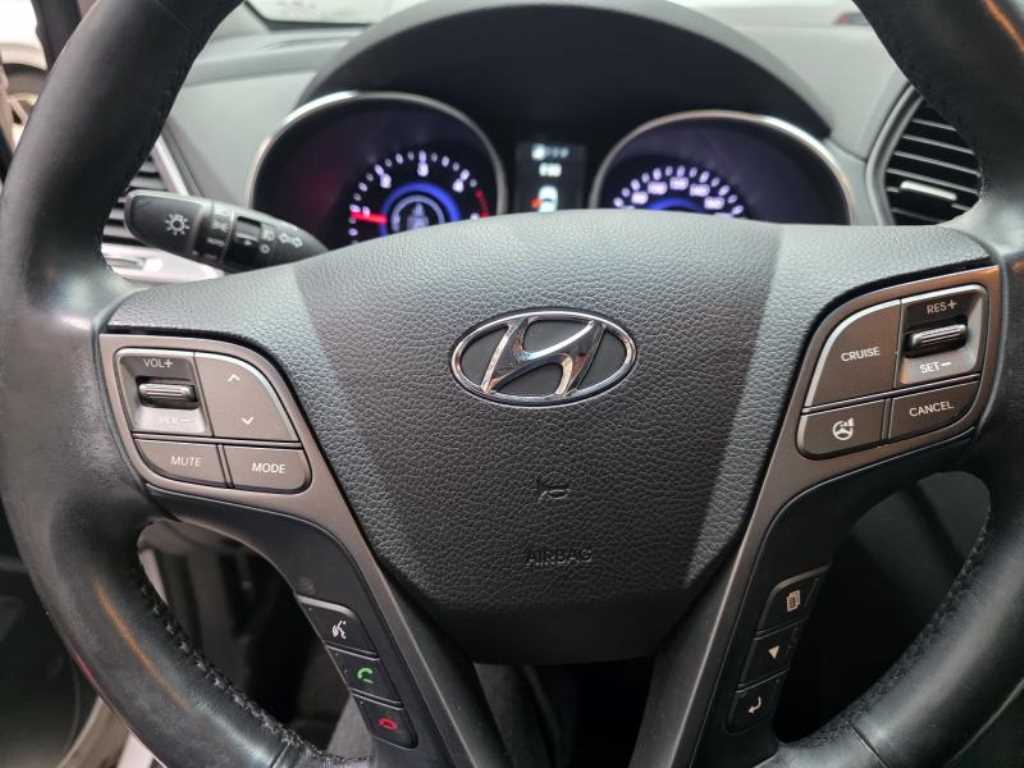 HYUNDAI Santa Fe - Vista 9