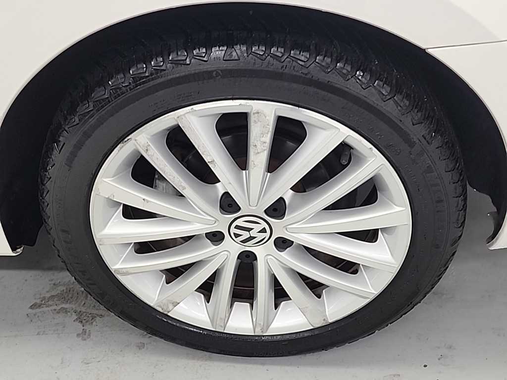 Volkswagen Jetta 2014 Blanco - Importación desde Corea - HF Imports Iquique - Foto 20