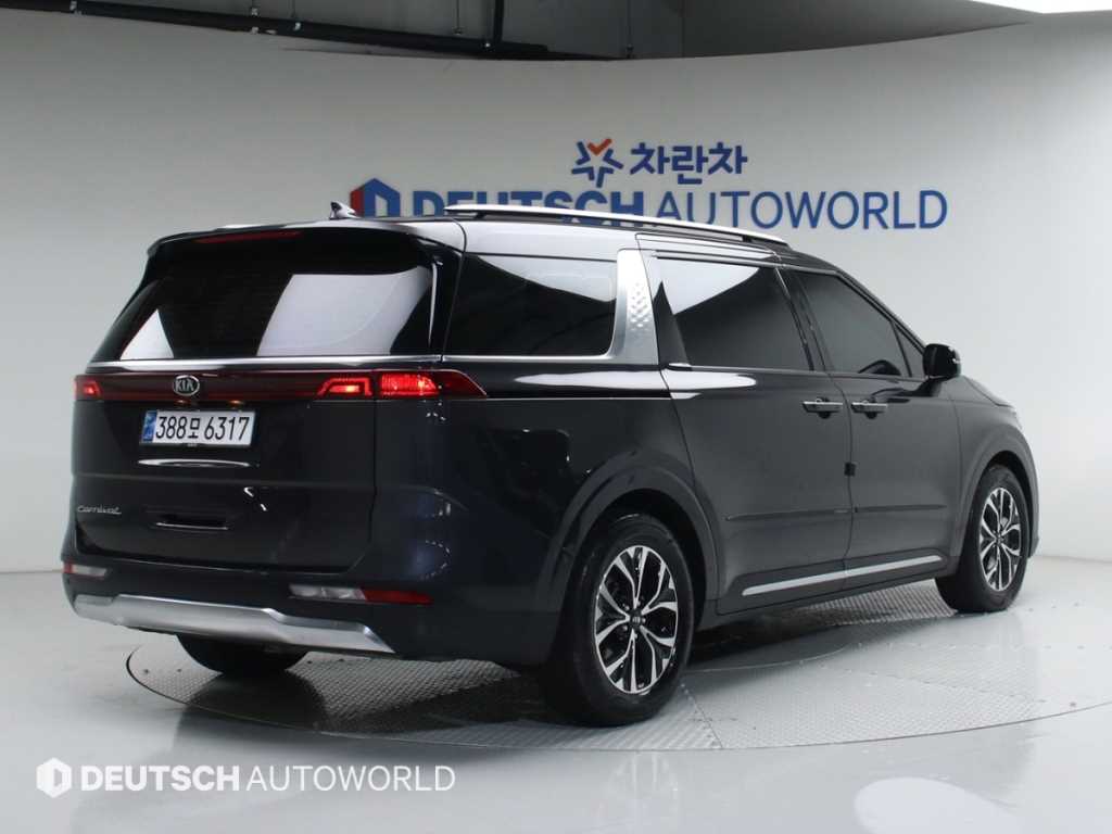 KIA Carnival - Vista 2