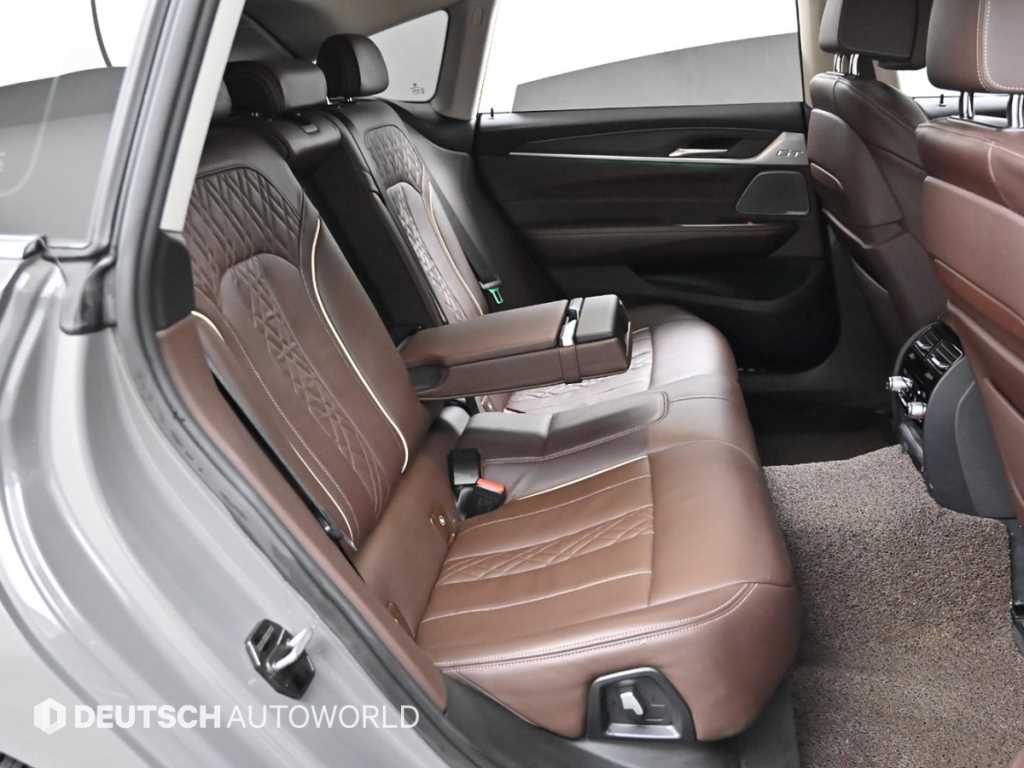 BMW Gran Turismo - Vista 12